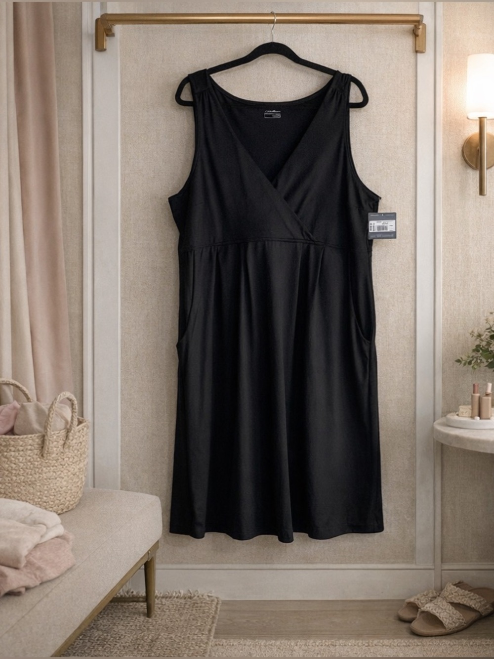 Eddie Bauer Aster Crossover Dress XXL Black UPF 50 Travel Active NWT